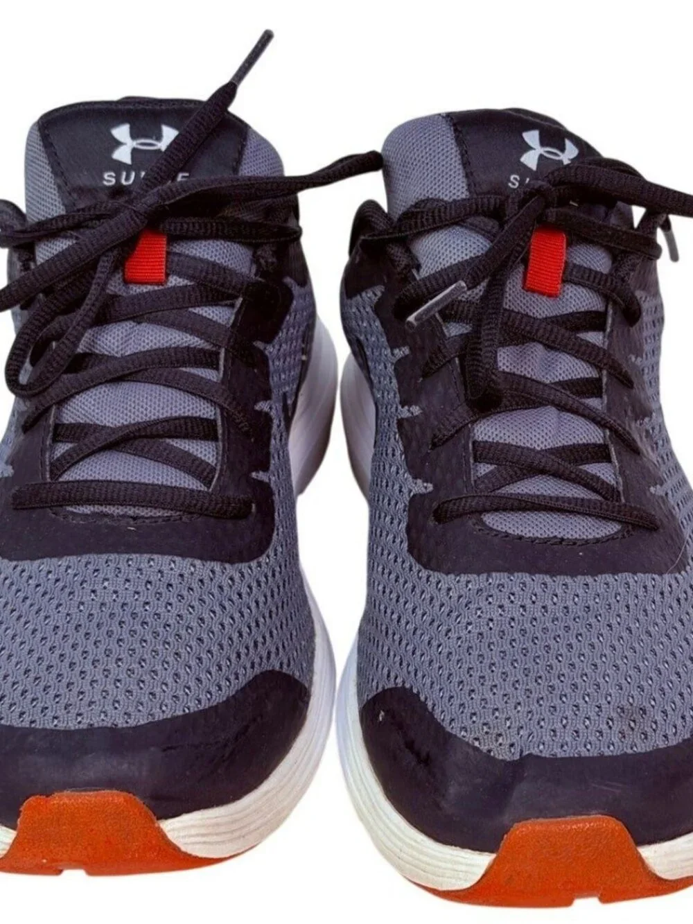 Under Armor Surge Gray & Black Men's Running Shoes Size 10